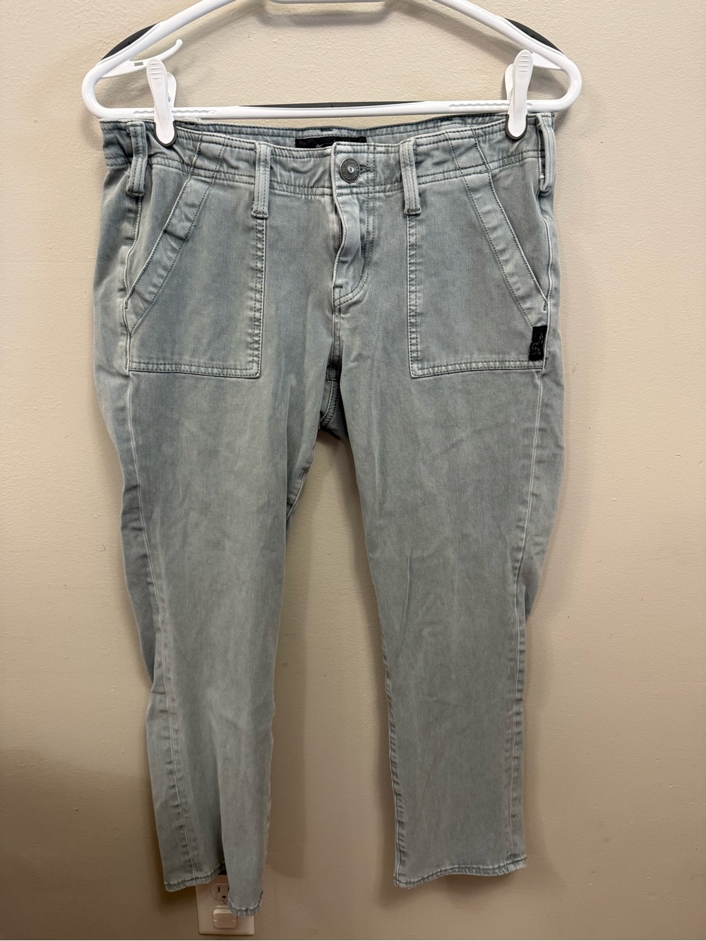 Silver Jeans Women's Utility Slim Crop Gray Jeans W30/L25